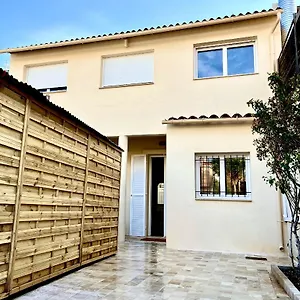 Maison De De 6 Confort Inclus à Hébergement de vacances Cannes